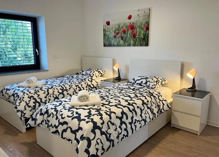 公寓 Kovaceva Apartments, Marice Kovaceve 15, App 1, Free Parking 卢布尔雅那